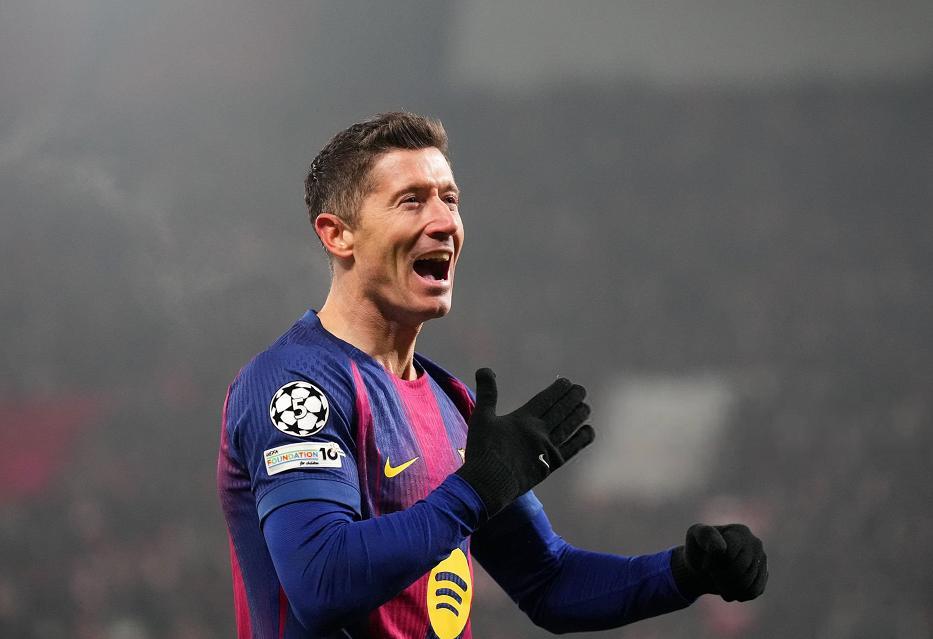 OD体育链接-悲喜夜：凯恩失点拜仁晋级，利物浦3-0马赛，莱万超C罗冲梅西神迹