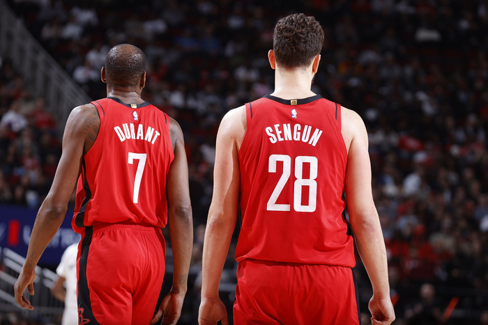 OD体育链接-火箭惨败，谁的问题最大？三分和罚球，差点离谱，火记都忍不住了|凯文·杜兰特|掘金|NBA常规赛|休斯敦火箭队|丹佛掘金队_新浪体育_新浪新闻